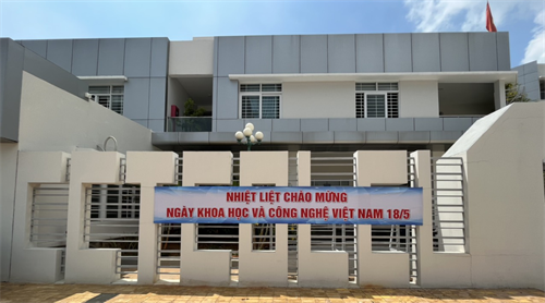 CHÀO MỪNG NGÀY KHOA HỌC VÀ CÔNG NGHỆ VIỆT NAM 18-5 VÀ KỶ NIỆM 65 NĂM THÀNH LẬP BỘ KHOA HỌC VÀ CÔNG NGHỆ